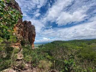 Dica de ouro: 6 cidades com destinos incr&iacute;veis para relaxar na natureza