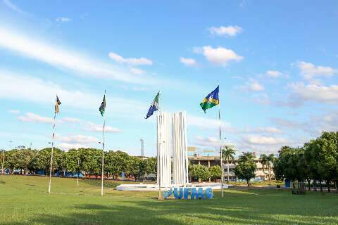 Congresso corta quase R$ 400 milh&otilde;es do or&ccedil;amento de universidades federais