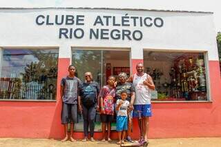 Vila Margarida: hist&oacute;rias de bar, futebol e la&ccedil;os que atravessam gera&ccedil;&otilde;es