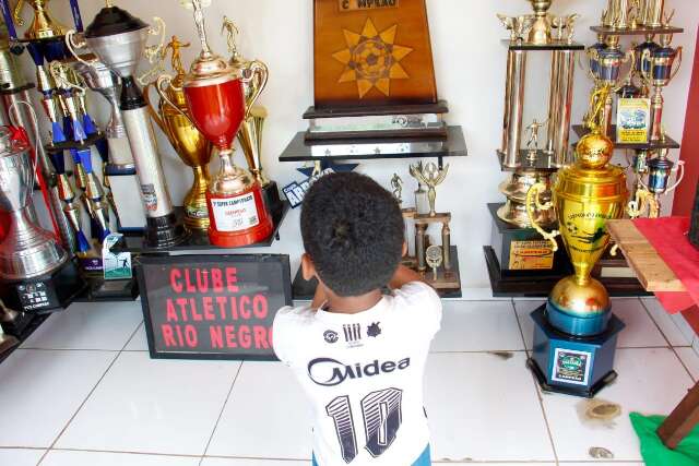 Vila Margarida: hist&oacute;rias de bar, futebol e la&ccedil;os que atravessam gera&ccedil;&otilde;es