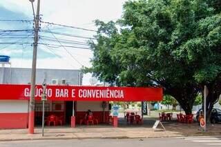 Vila Margarida: hist&oacute;rias de bar, futebol e la&ccedil;os que atravessam gera&ccedil;&otilde;es