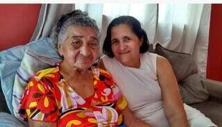 Com t&eacute;cnica de fam&iacute;lia, artes&atilde; juntou Natal e Divertamente em pres&eacute;pio