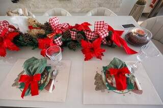 Casa ganhou neve para encantar noite de Natal no Rita Vieira 