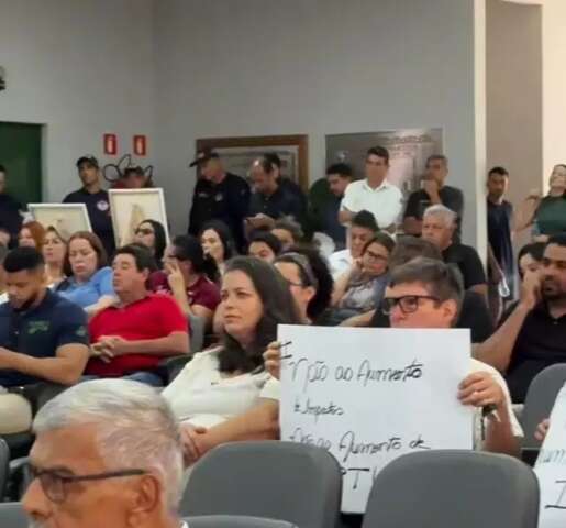 Associa&ccedil;&otilde;es de turismo recorrem &agrave; Justi&ccedil;a contra cobran&ccedil;a de taxa em Bonito