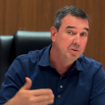 Riedel deseja Natal longe dos celulares e com mais &ldquo;olho no olho&rdquo;