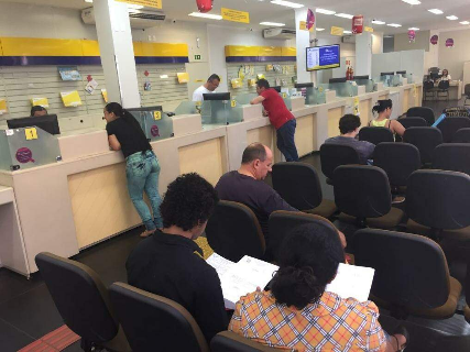 Empregados dos Correios rejeitam acordo coletivo e levam decis&atilde;o ao TST