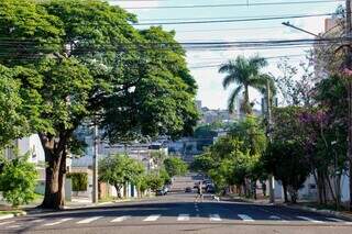 Natal tamb&eacute;m est&aacute; na placa das ruas e na viv&ecirc;ncia de moradores 