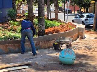 Revitaliza&ccedil;&atilde;o da Pra&ccedil;a dos Imigrantes &eacute; retomada e obra segue at&eacute; abril de 2026