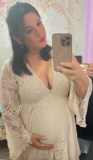 Exatamente 1 ano ap&oacute;s perder a filha, vida renasceu na casa de Cintia