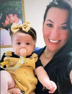 Exatamente 1 ano ap&oacute;s perder a filha, vida renasceu na casa de Cintia