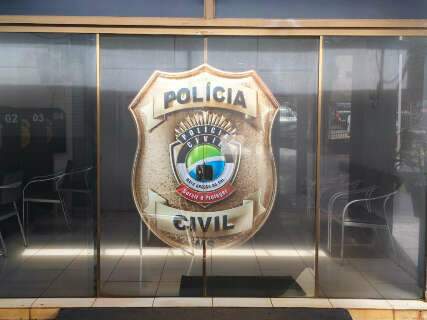 Corpo &eacute; encontrado com marcas de viol&ecirc;ncia em quitinete