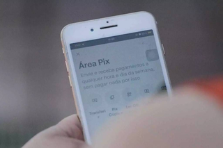 Virada do ano fecha ag&ecirc;ncias e empurra servi&ccedil;os para o digital