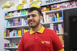 Condom&iacute;nios impulsionam com&eacute;rcio e transformam bairro com nomes de santos