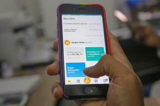 Caixa paga saque do FGTS para demitidos a partir de segunda-feira