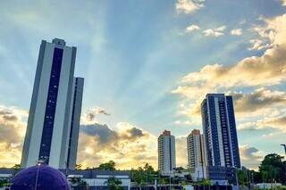 Saiba como o corpo reage &agrave; onda de calor que p&otilde;e em alerta 11 cidades de MS