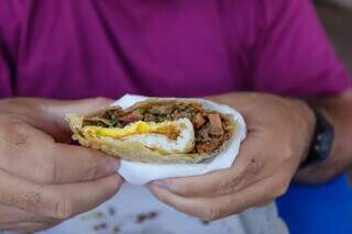 Pastel da fofoca, mega acaraj&eacute; e tapioca rosa foram destaques do ano