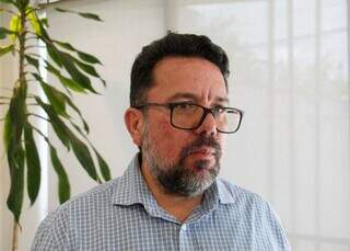 Sem sal&aacute;rios h&aacute; 6 meses, m&eacute;dicos PJs avaliam romper contratos com a Santa Casa