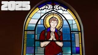 Doze anos após a cura, fiéis celebraram 1º santo com milagre comprovado em MS Doze anos após a cura, fiéis celebraram 1º santo com milagre comprovado em MS