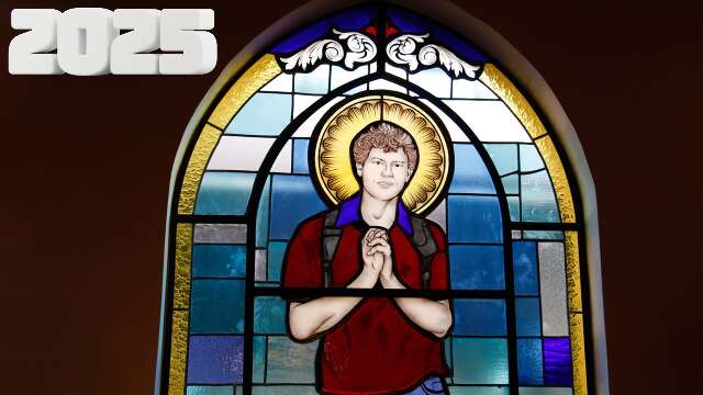 Doze anos ap&oacute;s a cura, fi&eacute;is celebraram 1&ordm; santo com milagre comprovado em MS