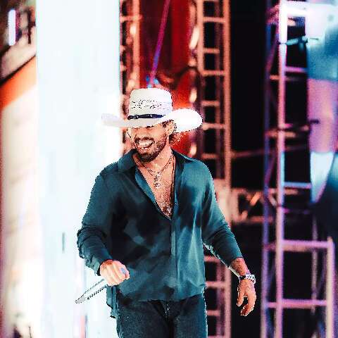 Ribas do Rio Pardo ter&aacute; shows de Z&eacute; Felipe, C&eacute;sar Menotti e Fabiano