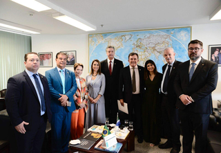 A toque de caixa, como votou a bancada de MS em 22 projetos controversos