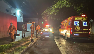 &ldquo;Seu marido t&aacute; morto aqui&rdquo;, disse testemunha para esposa de executado em carro