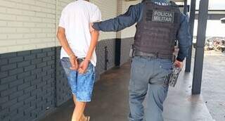 Juiz concede liberdade a motorista de aplicativo que arrastou bab&aacute; e filha