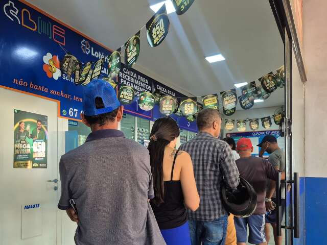 &Uacute;nica lot&eacute;rica a fazer milion&aacute;rio na Mega da Virada trocou Centro por bairro