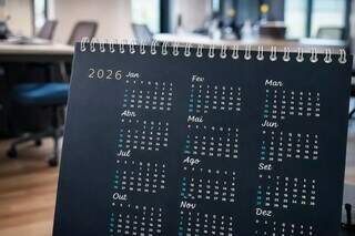 Com grana curta, mais feriados no ano n&atilde;o empolgam quem vive sem folga no bolso