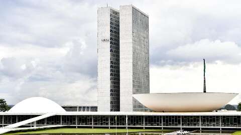 C&acirc;mara dos Deputados abre concurso com sal&aacute;rios de R$ 30 mil e provas na Capital