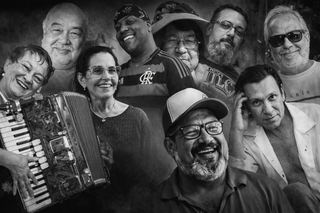 Dos bares &agrave; m&uacute;sica, ningu&eacute;m vai embora inteiro quando deixa hist&oacute;ria