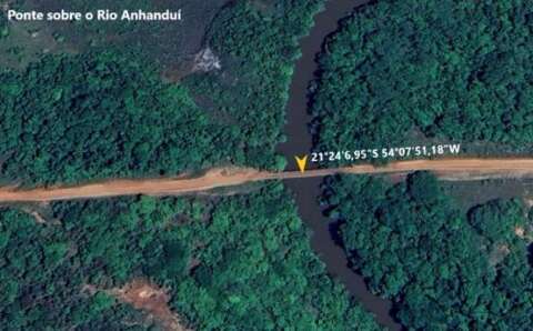 Uni&atilde;o firma conv&ecirc;nios de R$ 9,6 milh&otilde;es para estradas e ponte em Campo Grande