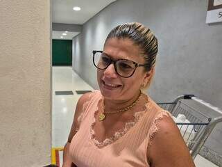Em toda v&eacute;spera de anivers&aacute;rio, Luciana confia na sorte para ficar bilion&aacute;ria