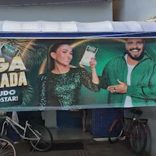 No &uacute;ltimo dia de apostas, lot&eacute;rica amanhece com fila que dobra a esquina