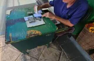  &ldquo;Aud&aacute;cia&rdquo;, diz Gaeco sobre banquinhas do bicho mantidas nas ruas pelos Razuk