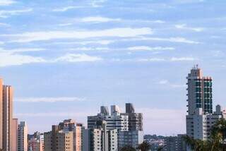 Ano come&ccedil;a com calor intenso e sol forte em Mato Grosso do Sul