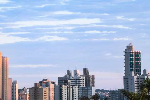 Ano come&ccedil;a com calor intenso e sol forte em Mato Grosso do Sul