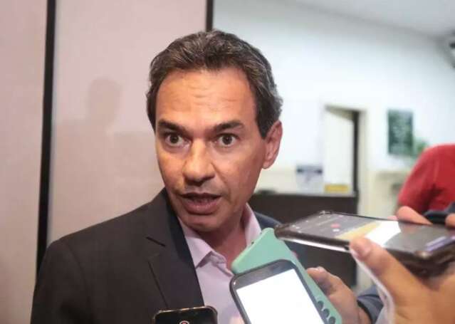 Marquinhos estreia a temporada 2026 de telefones invadidos