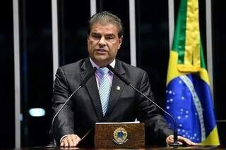 Trad critica a&ccedil;&atilde;o na Venezuela e cogita reuni&otilde;es do Congresso no recesso