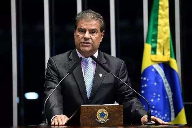 Trad critica a&ccedil;&atilde;o na Venezuela e cogita reuni&otilde;es do Congresso no recesso