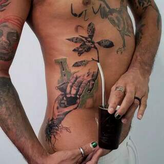 Viciado em tereré, Cristiano transformou ritual em tatuagem Viciado em tereré, Cristiano transformou ritual em tatuagem