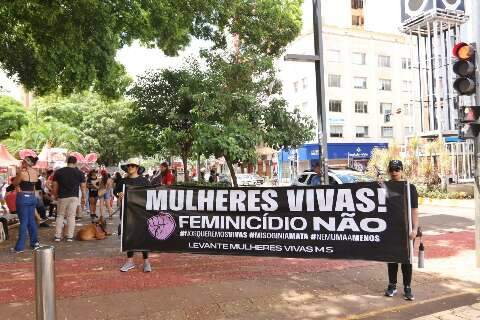 Feminic&iacute;dio responde por 50% das mortes violentas de mulheres na Capital