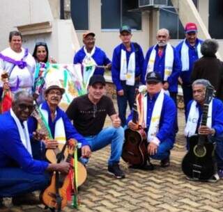 Em 48 anos de estrada, grupo j&aacute; viu at&eacute; gente voltar a andar em "folia"