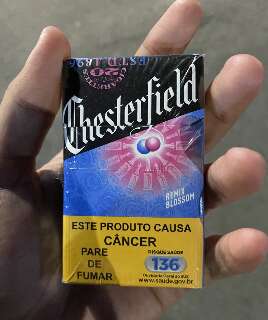 Anvisa retira do mercado cigarros aromatizados e ess&ecirc;ncia popular de narguil&eacute;