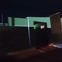 Sob amea&ccedil;a, mulher cobra ilumina&ccedil;&atilde;o h&aacute; 4 meses para voltar do trabalho sem medo