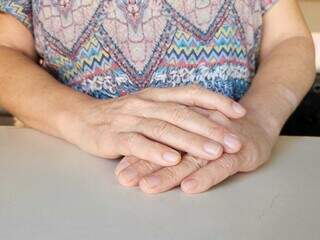 Antes de tentar invadir casa da sogra, motorista ameaçou filhos com arma Antes de tentar invadir casa da sogra, motorista ameaçou filhos com arma