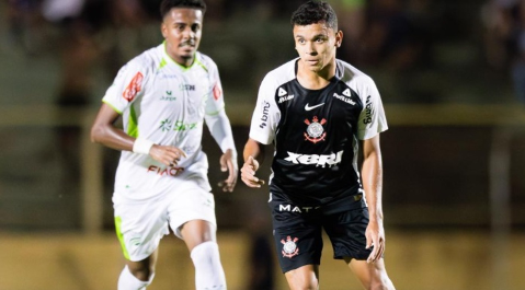 Corinthians empata sem gols e adia classifica&ccedil;&atilde;o na Copinha