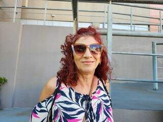 Cheia de reclama&ccedil;&otilde;es, fila por atendimento do IPTU se repete pelo 2&ordm; dia seguido