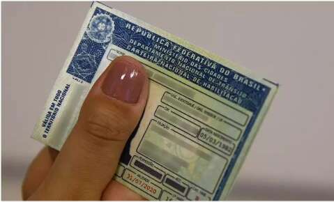 Quase 80% dos candidatos abandoaram processo para retirada da CNH Social 