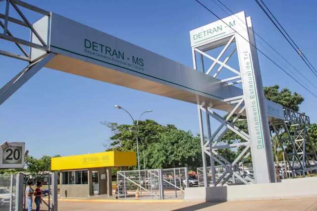 Sob novas regras, curso de reciclagem para condutores come&ccedil;a amanh&atilde; na Capital